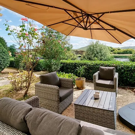 ヴィラ Moon River Grande Maison *