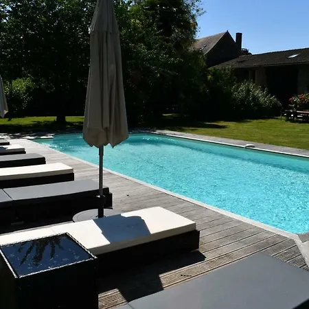 Moon River Grande Maison Villa